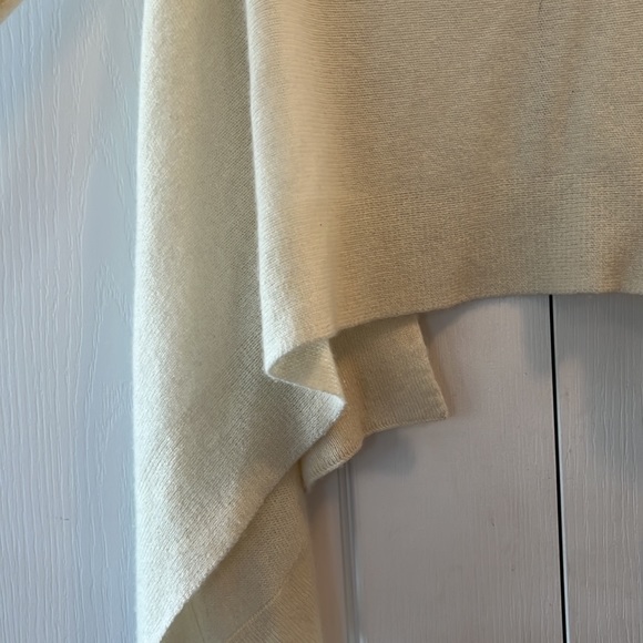 Lovely Line the Label cashmere sweater - Picture 8 of 8